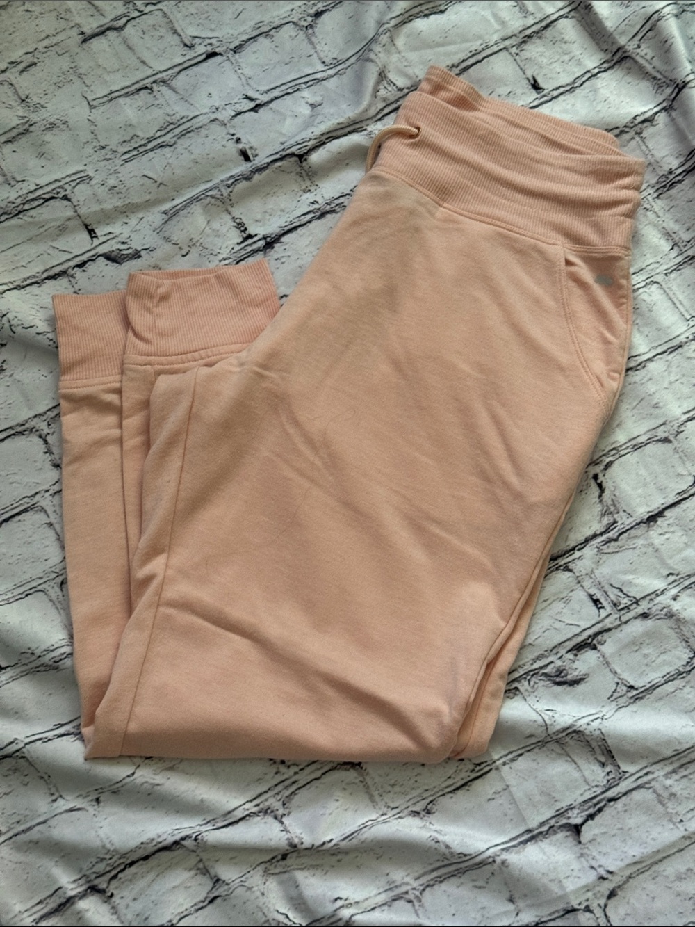 Marika Peach Cropped Ankle Jogger Pants